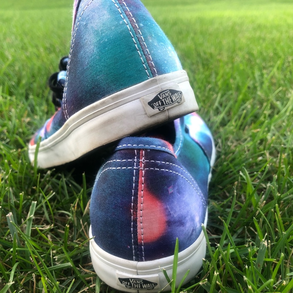 Vans - Picture 4 of 4